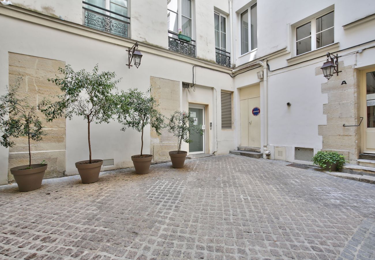 Ferienwohnung in Paris - 69 B - 7 Apolline