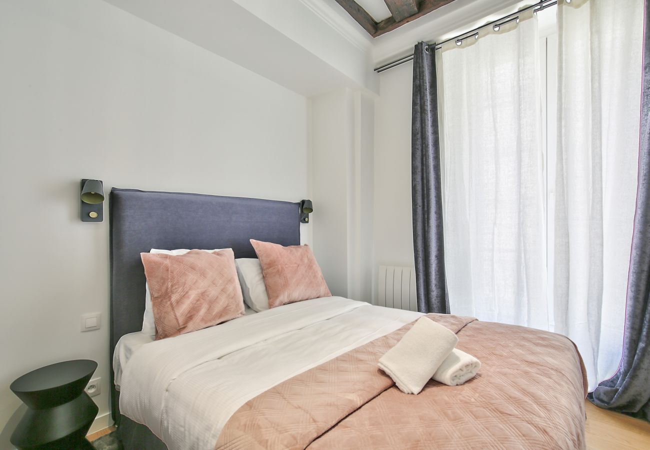 Ferienwohnung in Paris - 69 B - 7 Apolline