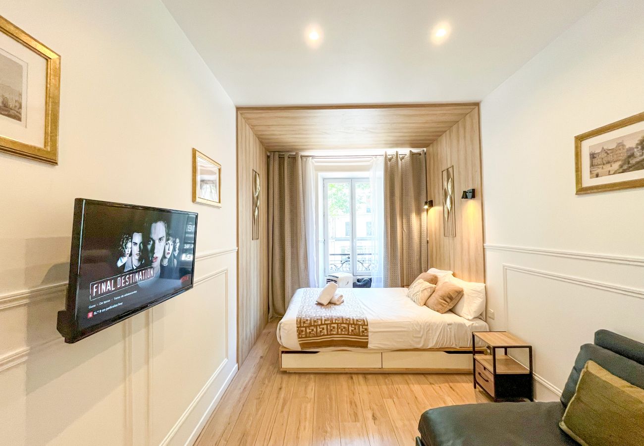 Ferienwohnung in Paris - 81 B  - Paris Luxe Sebastopol