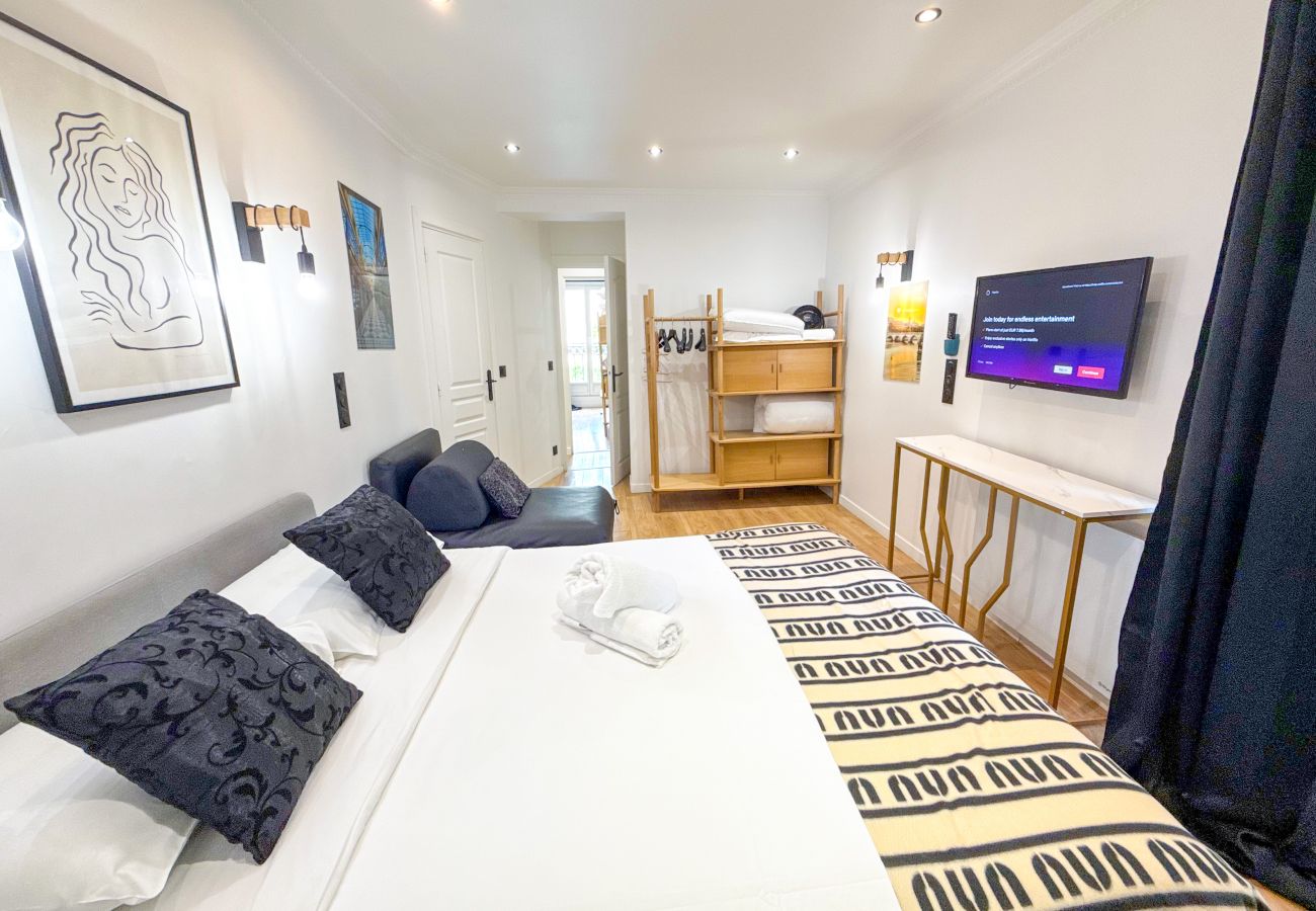 Ferienwohnung in Paris - 102 A- 21 Montmartre 4F