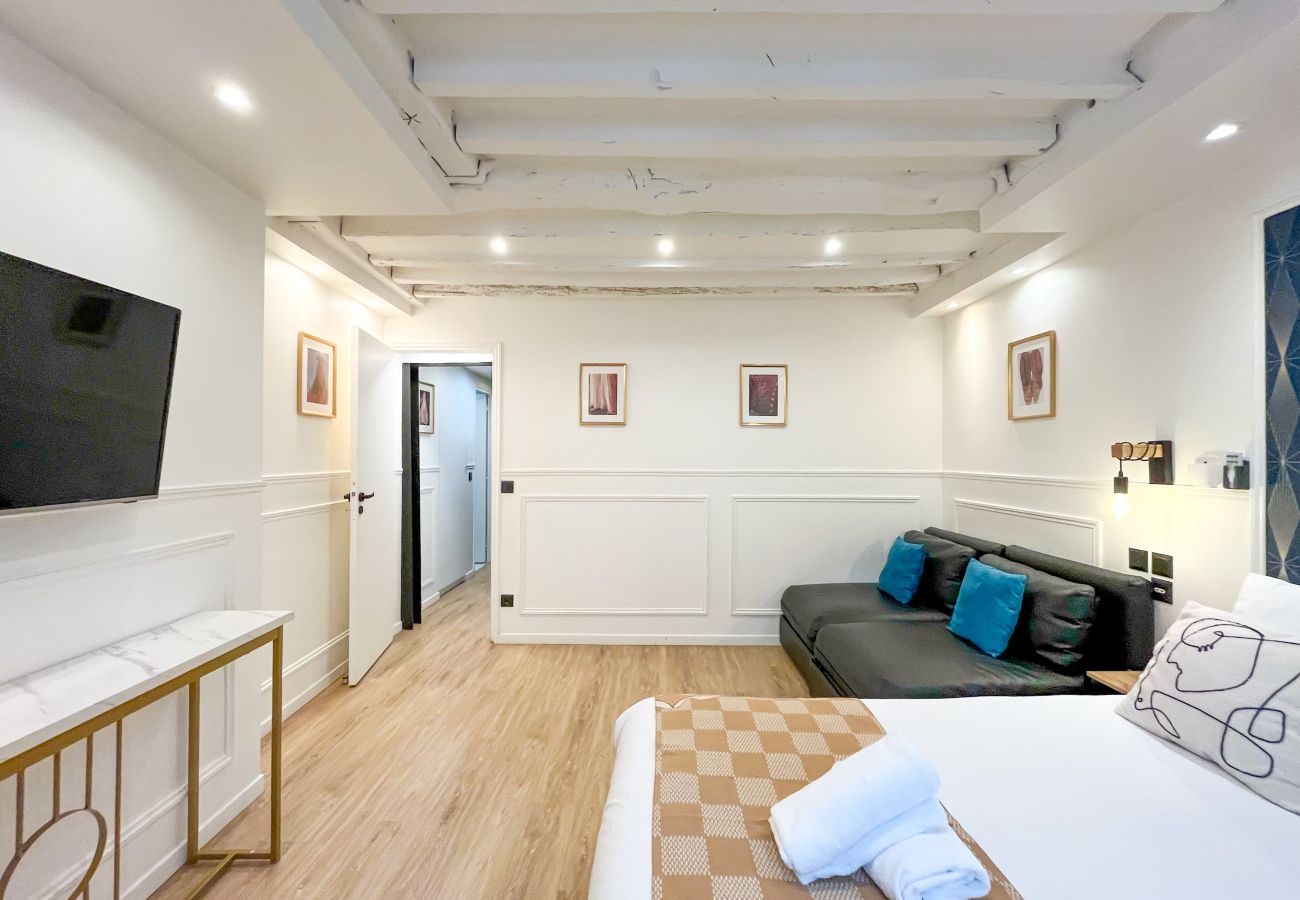 Ferienwohnung in Paris - 93 B - Nazareth