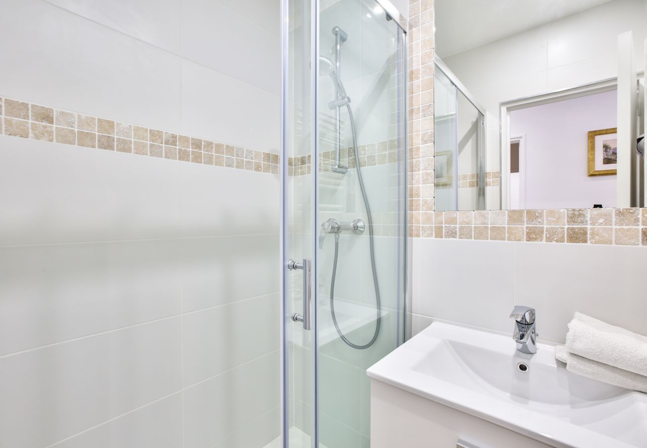 Appartement in Parijs - 81 B  - Paris Luxe Sebastopol