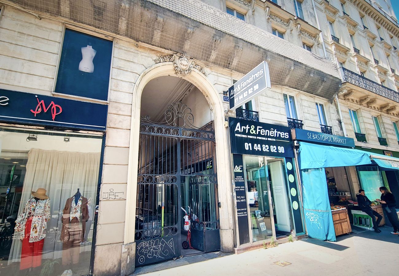 Appartement in Parijs - 81 B  - Paris Luxe Sebastopol