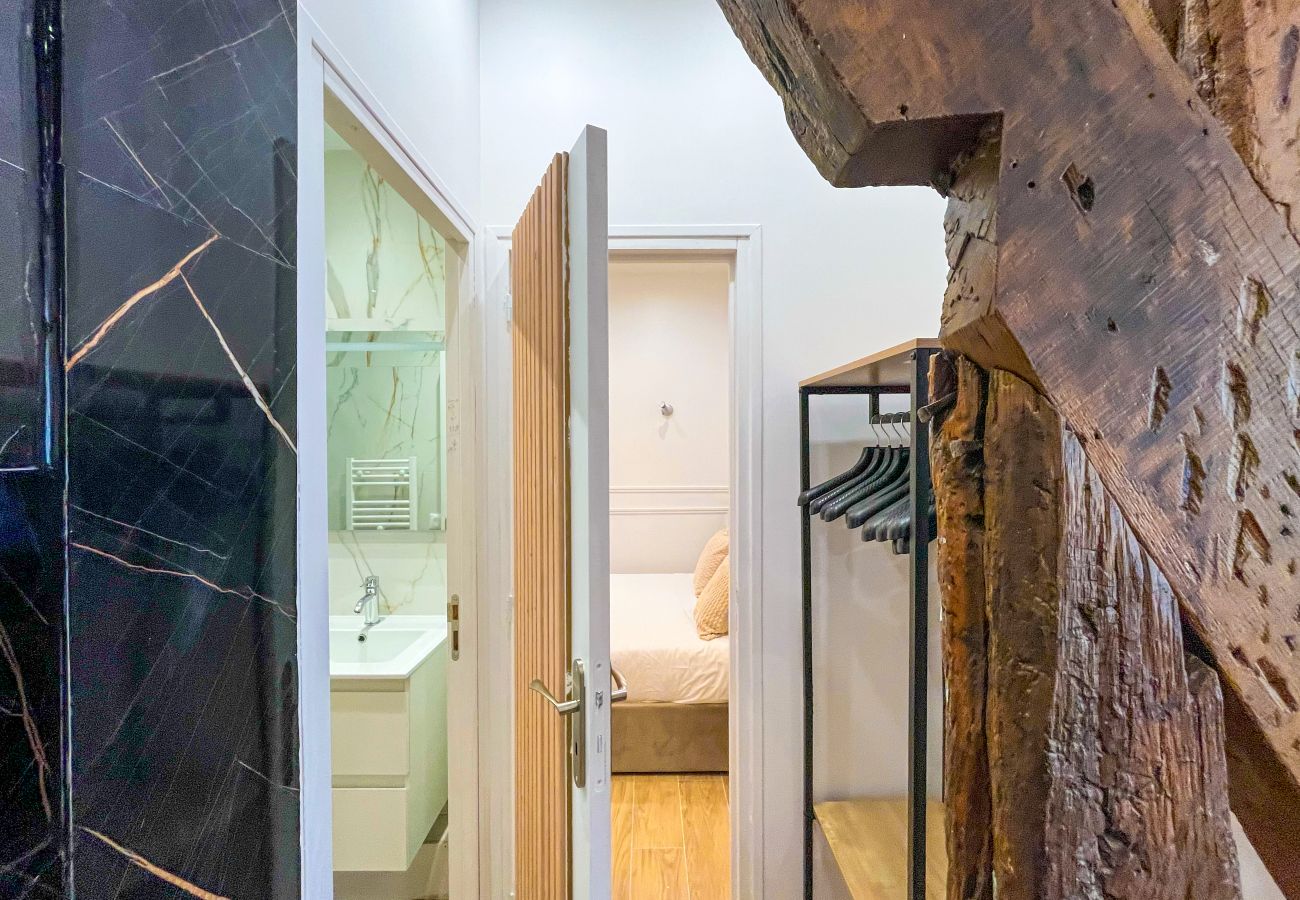 Appartement in Parijs - 68 B - Rolling Stones