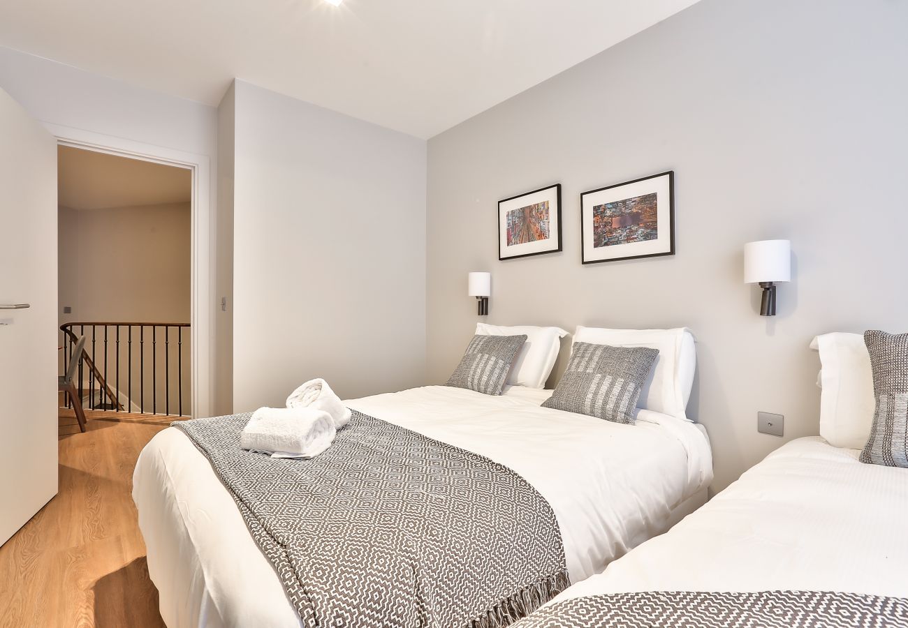 Appartement in Parijs - 122 A - Palestro 1DG