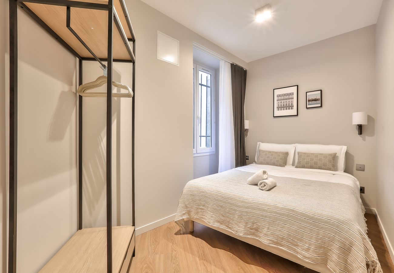 Appartement in Parijs - 122 A - Palestro 1DG