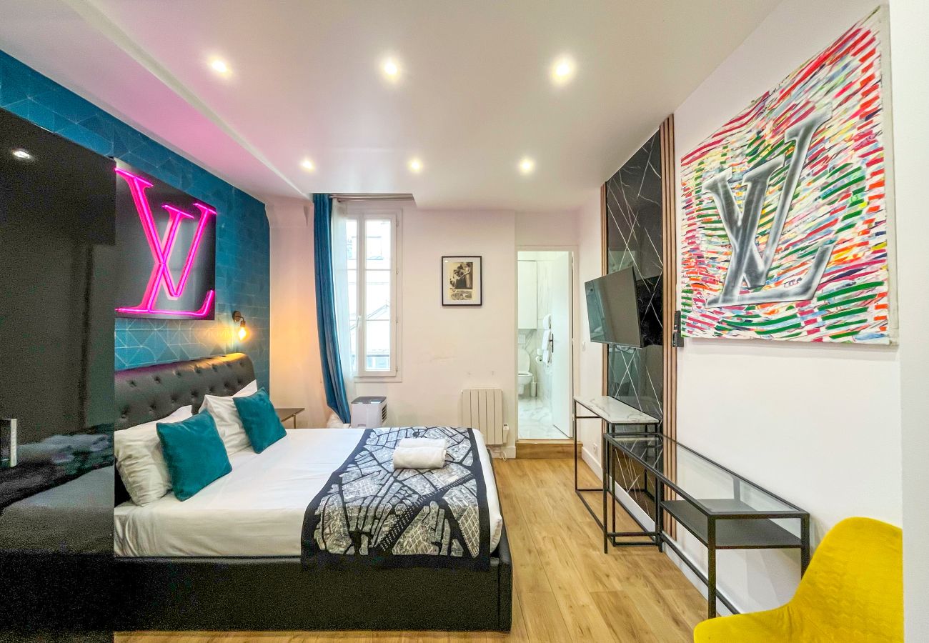 Appartement in Parijs - 158 B - Vuitton 210 Saint Denis