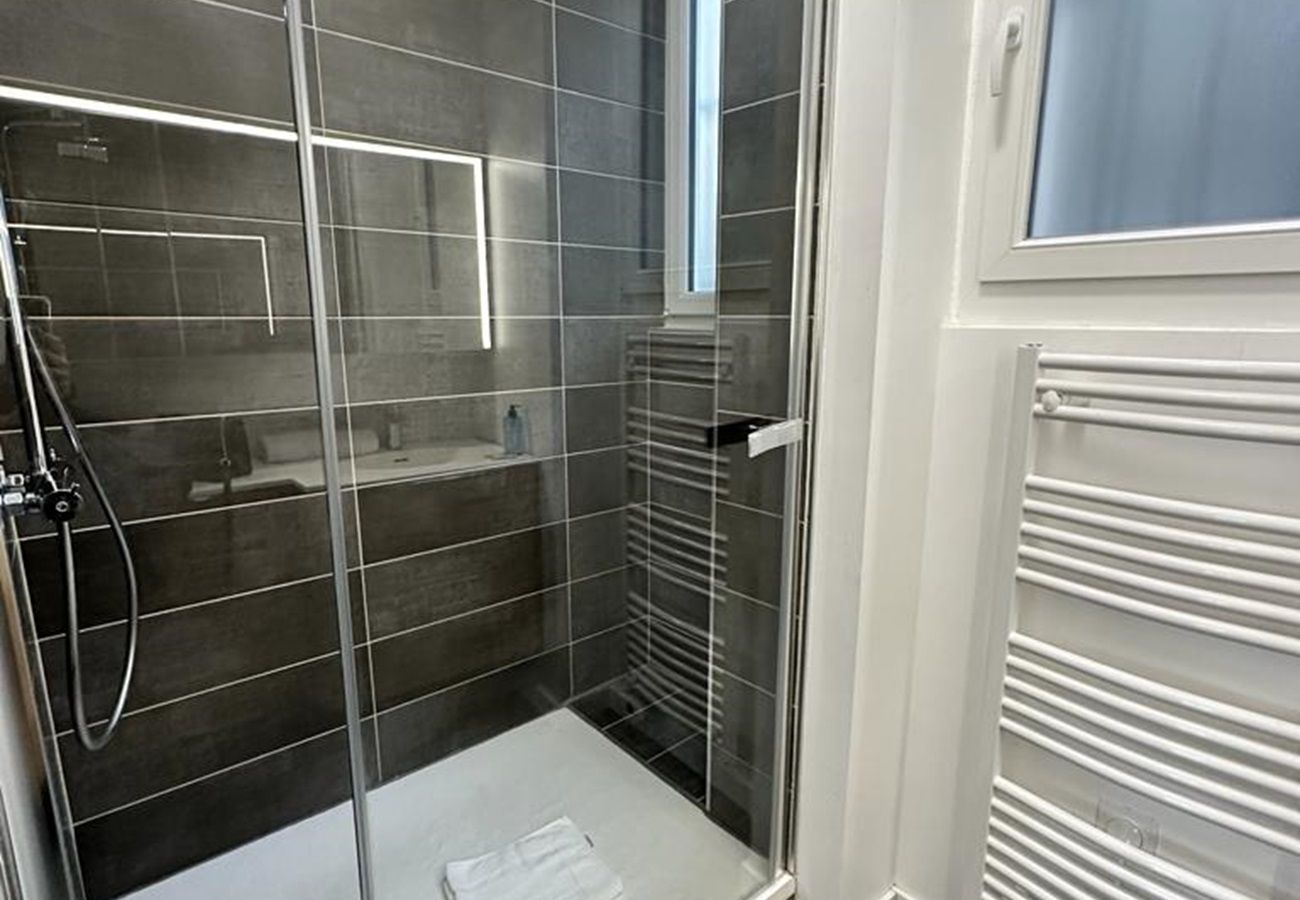 Appartement in Parijs - 169 - Coriolis