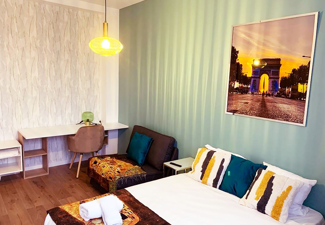 Appartement in Parijs - 169 - Coriolis