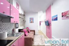 Appartement in Parijs - 193 - Barbie in Paris