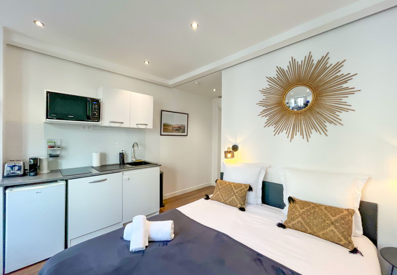 Studio in Parijs - 205 - 249 Saint Denis