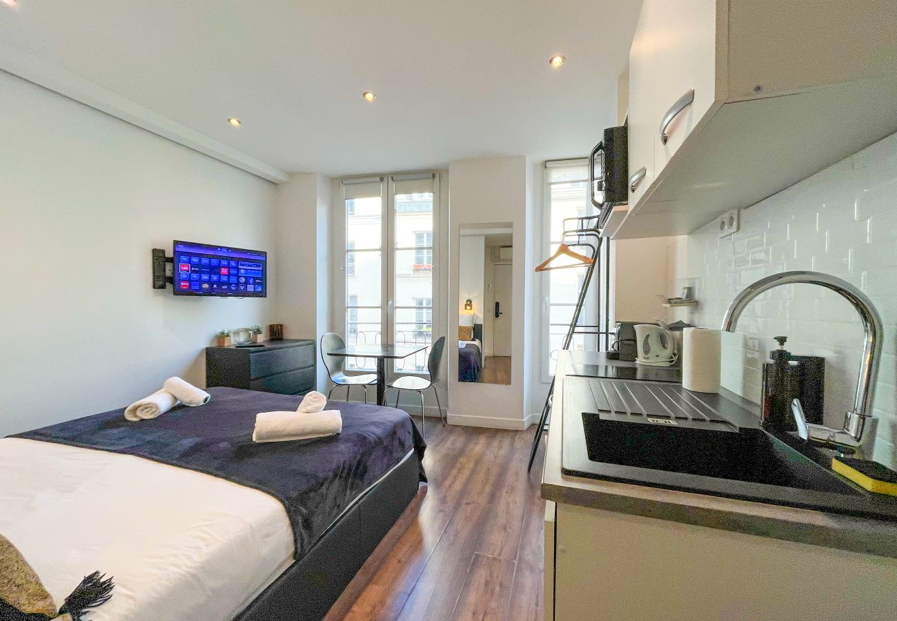 Studio in Parijs - 205 - 249 Saint Denis