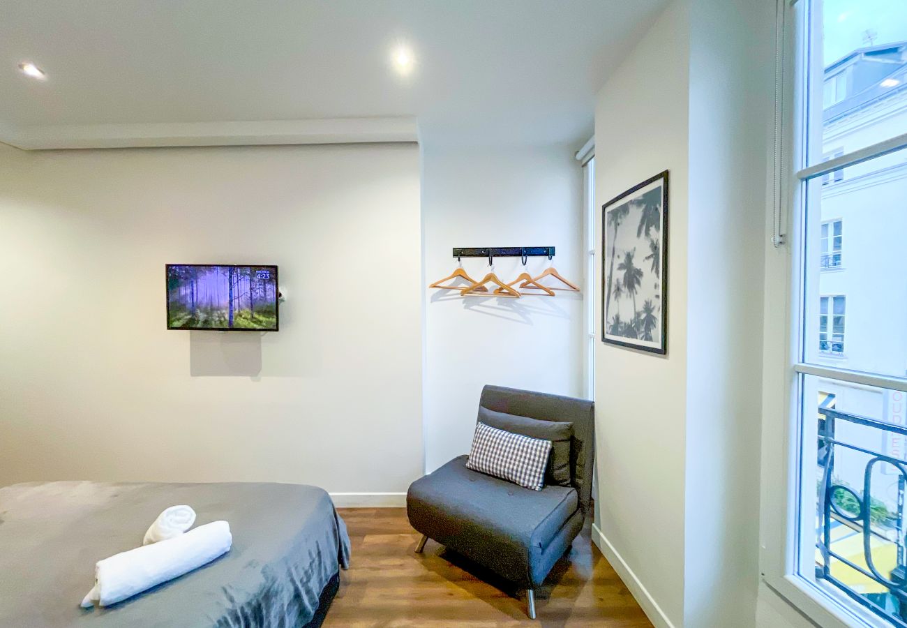 Studio in Parijs - 206 - 249 Saint Denis