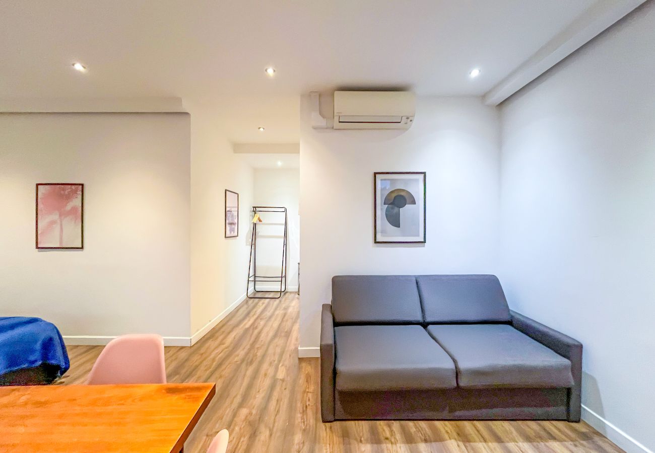 Studio in Parijs - 211 - 249 Saint Denis