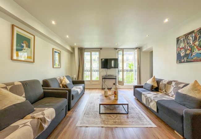 Apartamento en Paris - 102 B- 21 Montmartre 4F