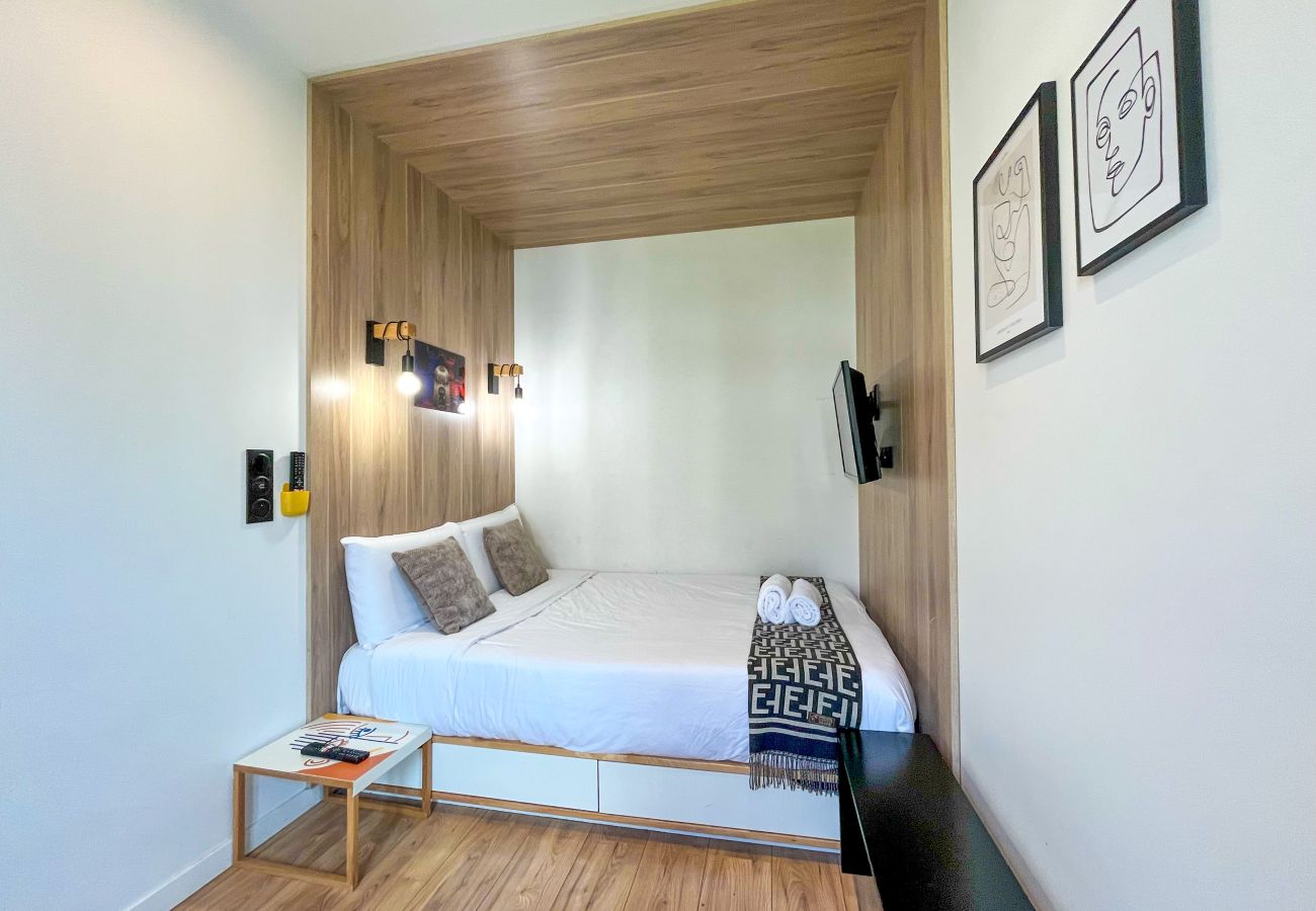 Apartamento en París - 102 B- 21 Montmartre 4F