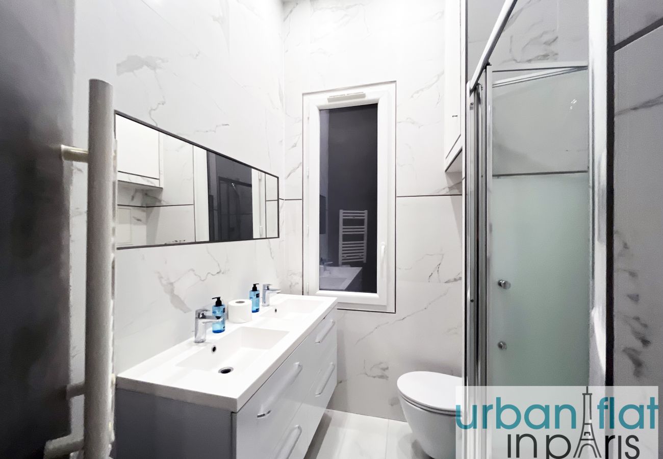 Apartamento en París - 72 A - Mermoz Mickey Mouse