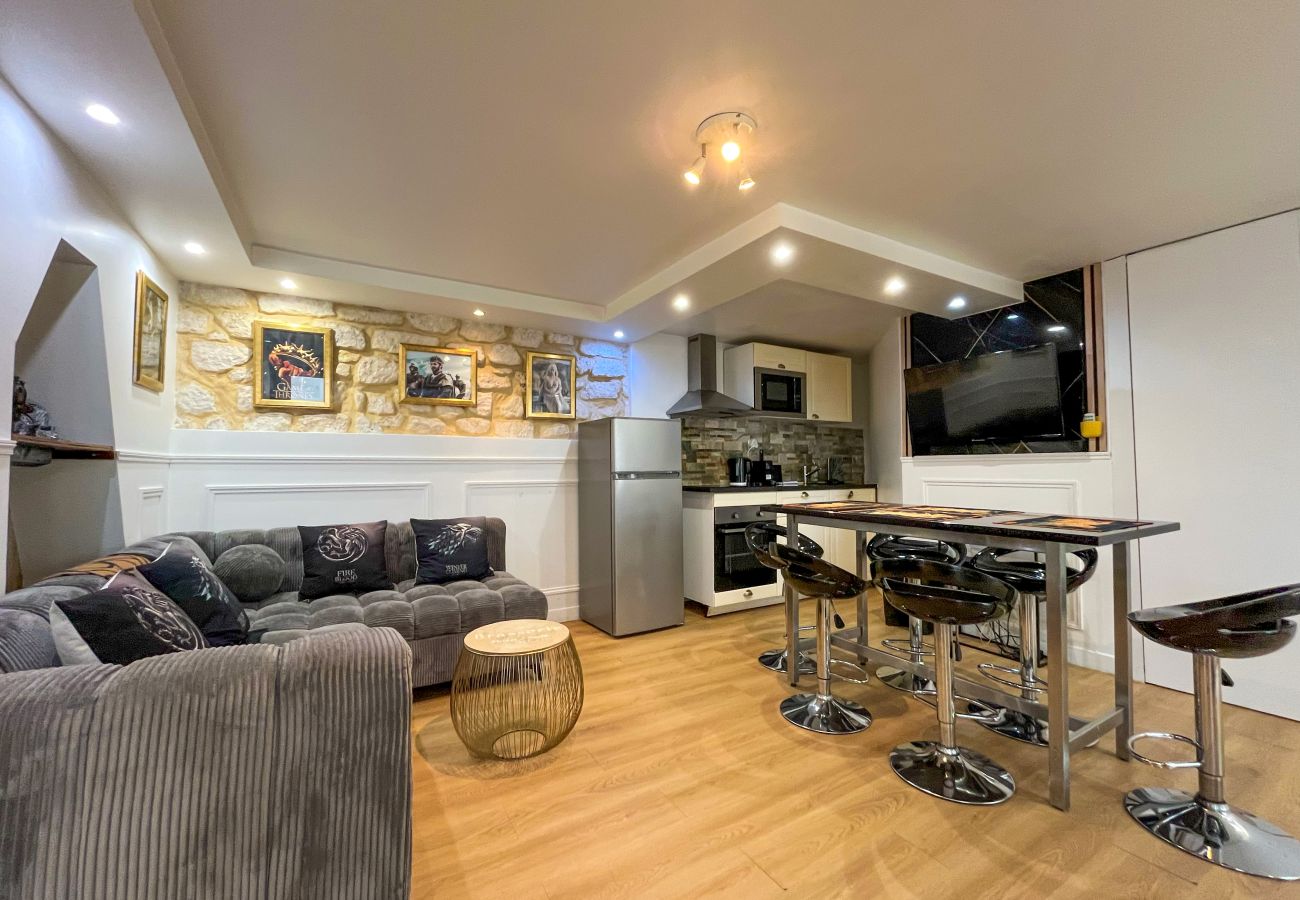 Apartamento en París - 42 B - Game of thrones in Paris