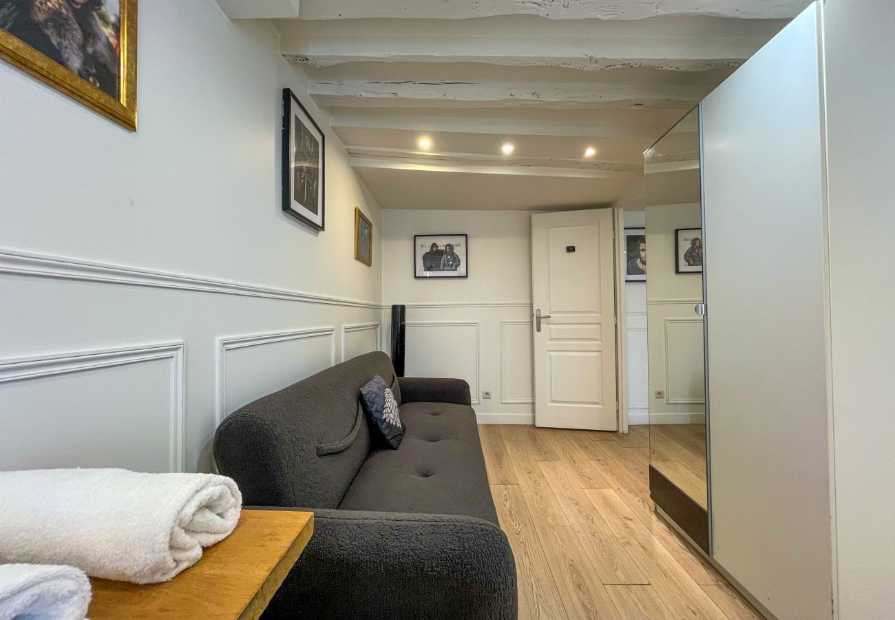 Apartamento en París - 42 B - Game of thrones in Paris
