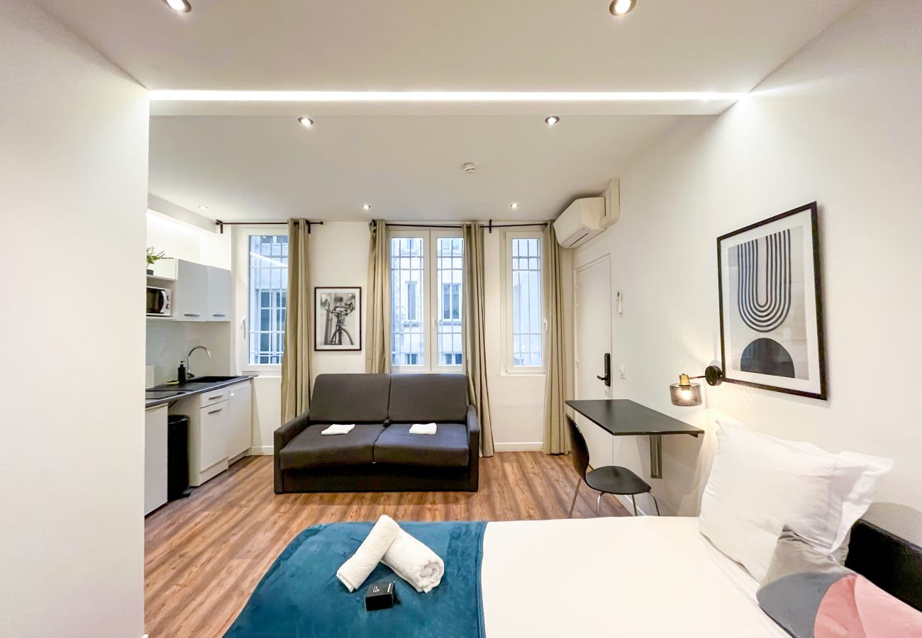 Estudio en París - 202 - 249 Saint Denis