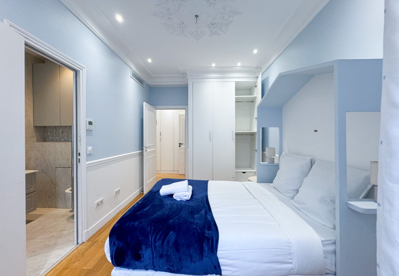 Apartamento en París - 222 - Philibert Delorme 6p/3c