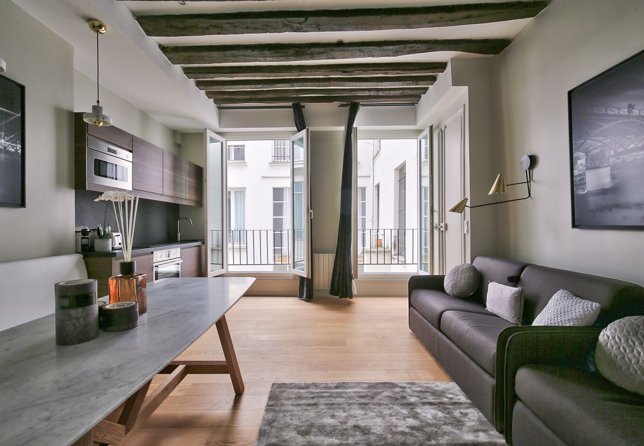 Appartamento a Parigi - 70 B - 9 Apolline