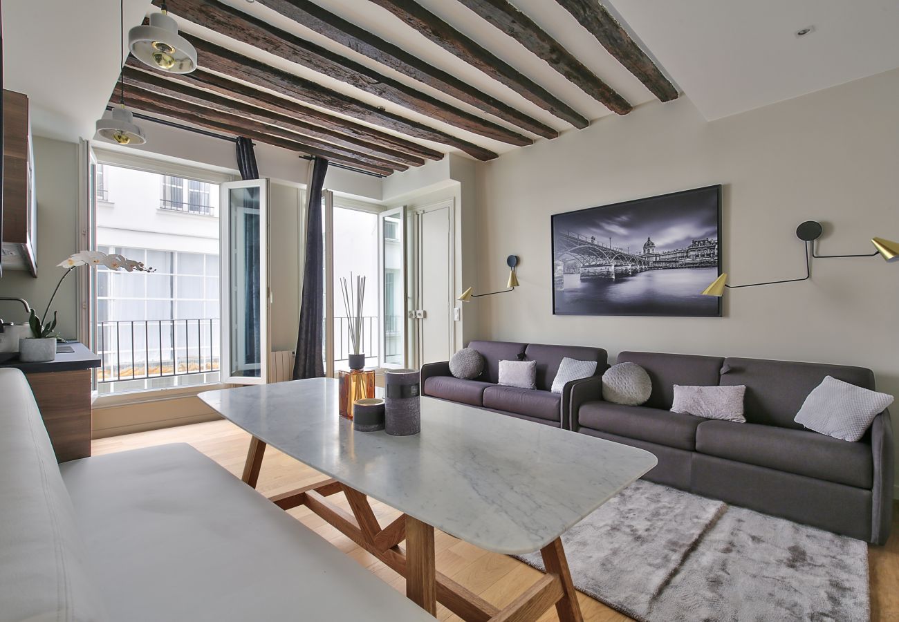 Appartamento a Parigi - 70 B - 9 Apolline