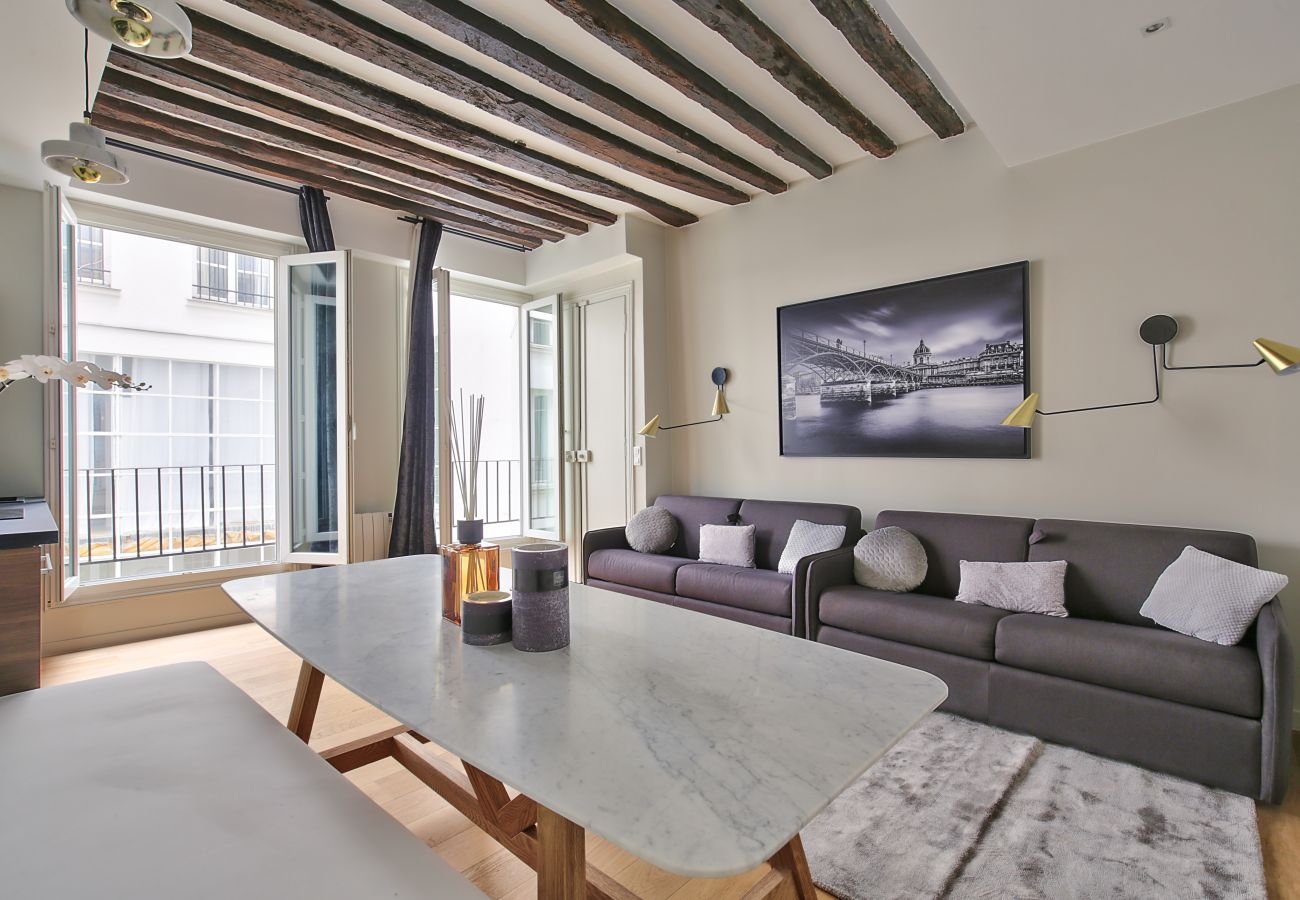 Appartamento a Parigi - 70 B - 9 Apolline
