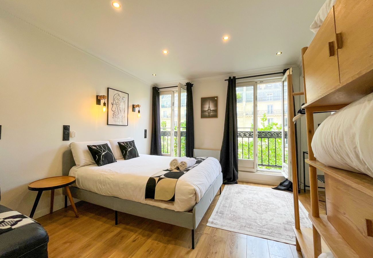 Appartamento a Parigi - 102 B- 21 Montmartre 4F