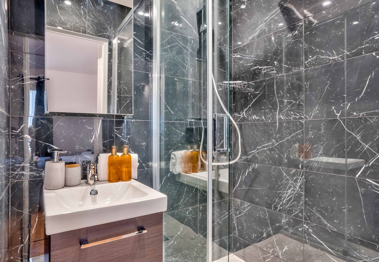 Appartamento a Parigi - 103 B- 21 Montmartre 4D