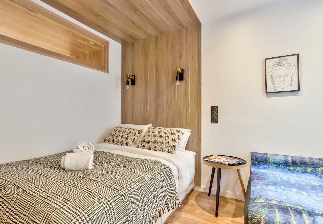 Appartamento a Parigi - 103 B- 21 Montmartre 4D