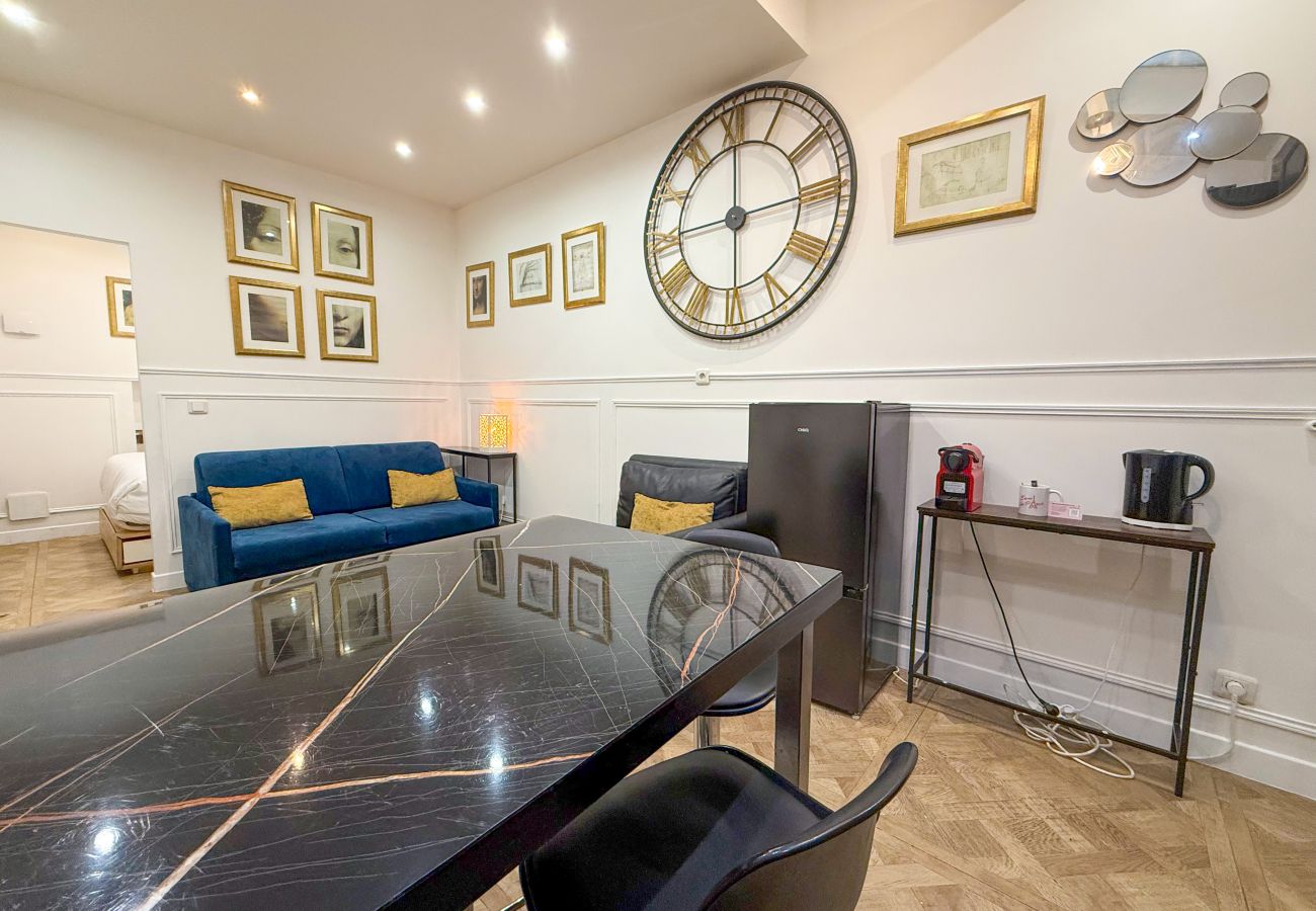 Appartamento a Parigi - 38 - Mona Lisa