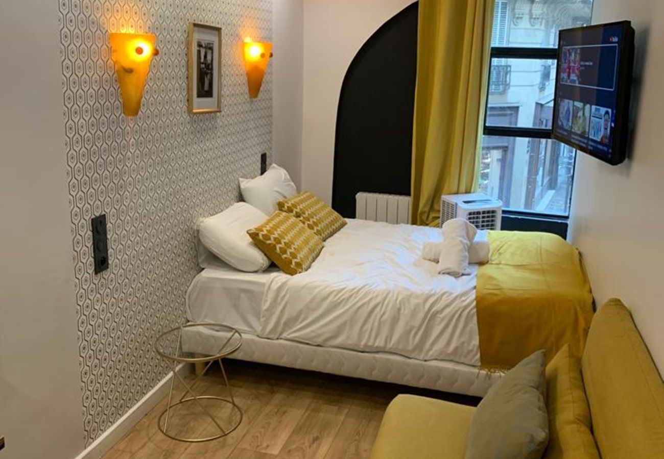 Appartamento a Parigi - 120 A- Temple Marais