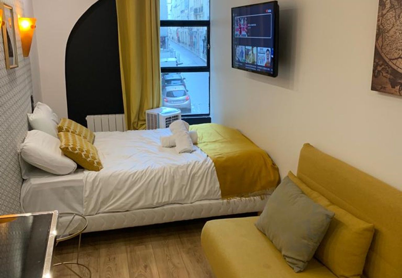 Appartamento a Parigi - 120 A- Temple Marais
