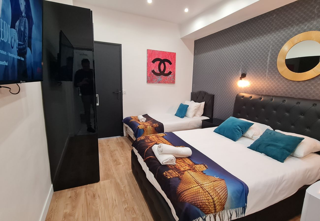 Appartamento a Parigi - 157 B - Chanel 210 Saint Denis