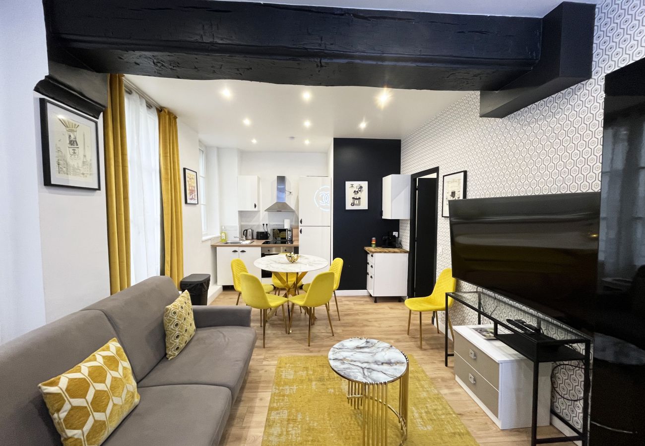 Appartamento a Parigi - 157 A - Chanel 210 Saint Denis