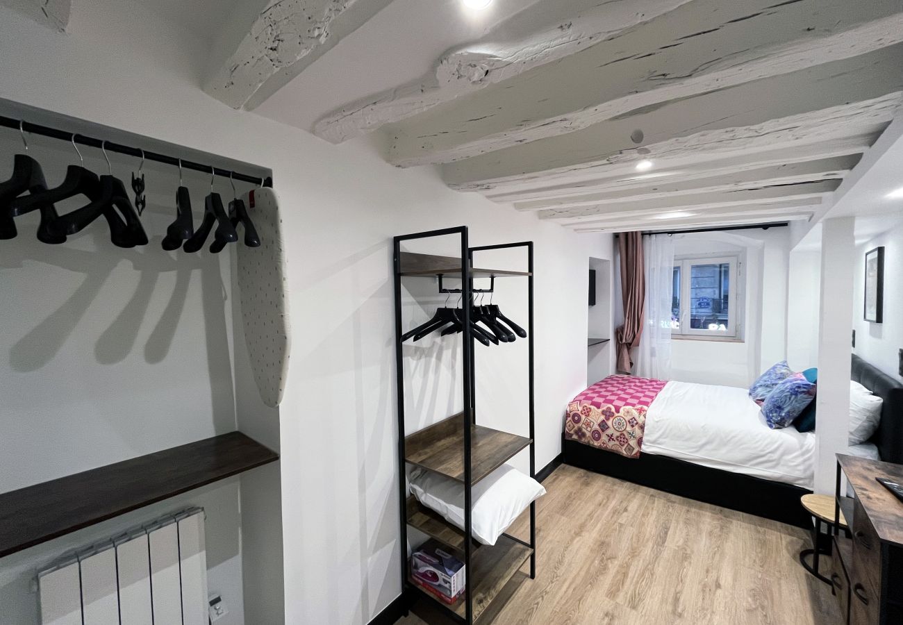 Appartamento a Parigi - 174 - 218 Saint Denis petit