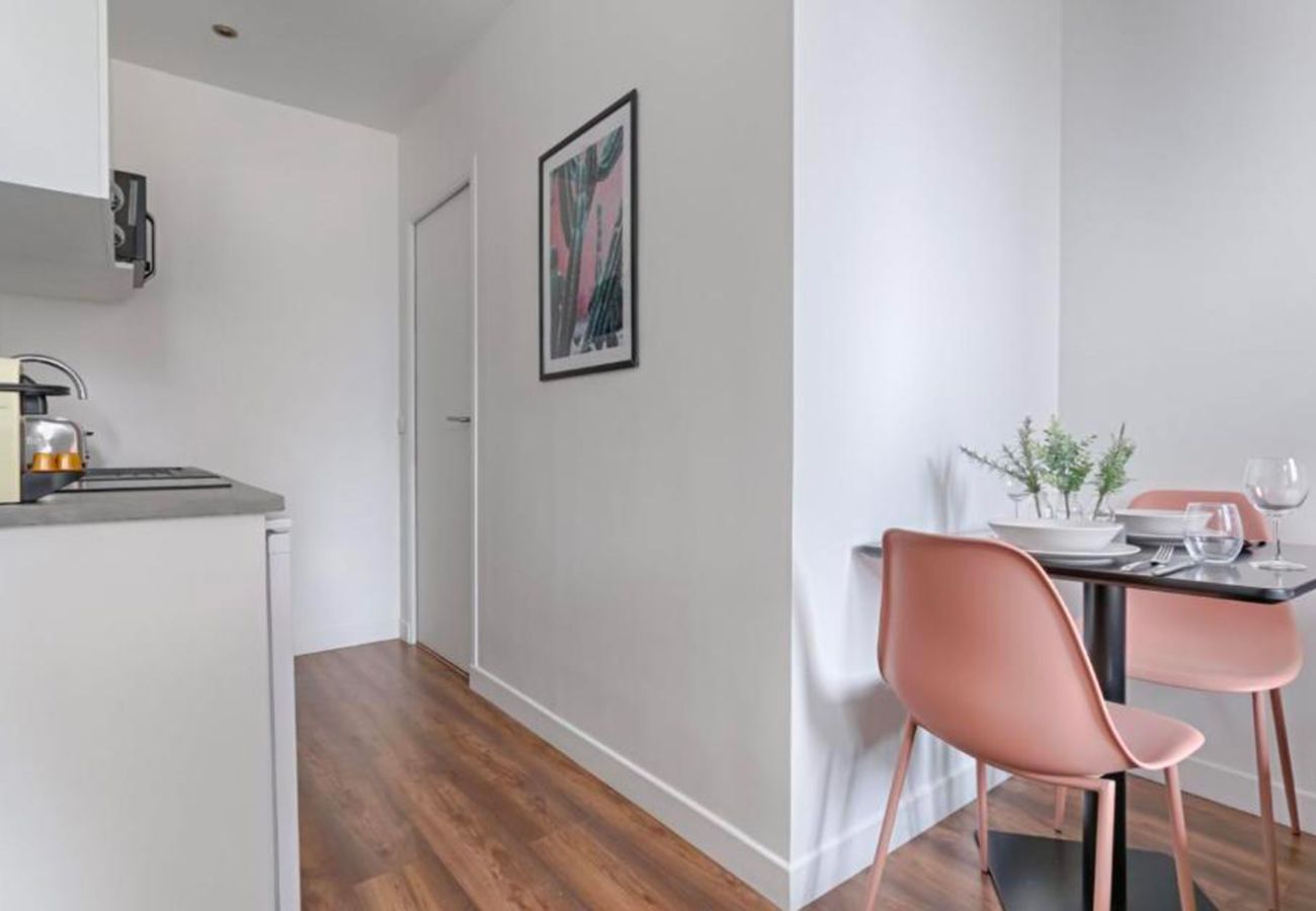 Studio a Parigi - 210 - 249 Saint Denis