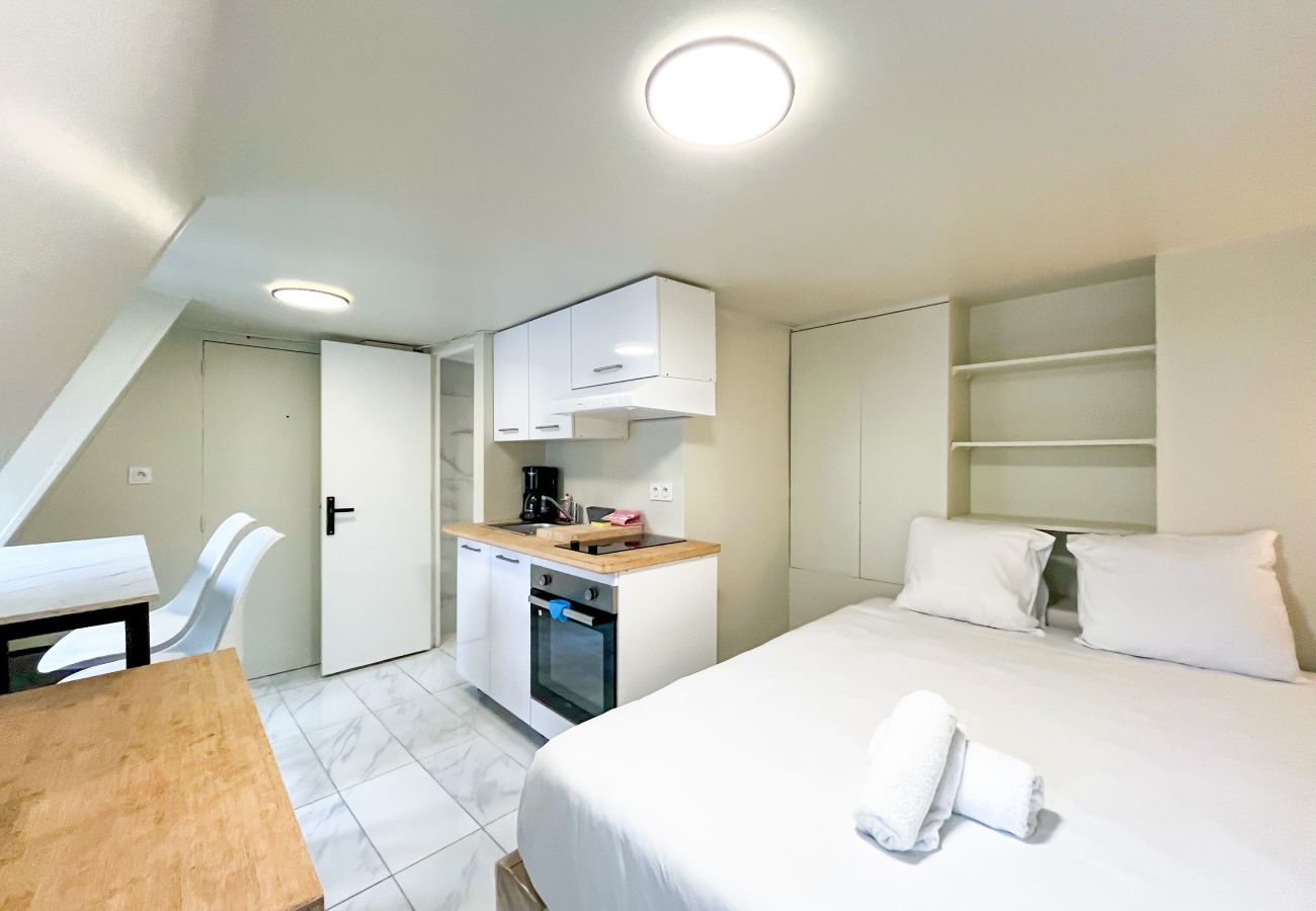 Studio a Parigi - 151 - Faubourg B6