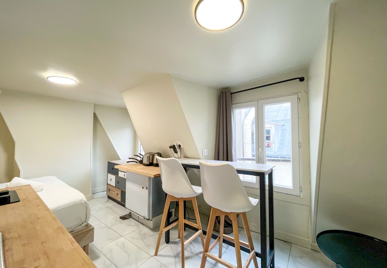 Studio a Parigi - 151 - Faubourg B6
