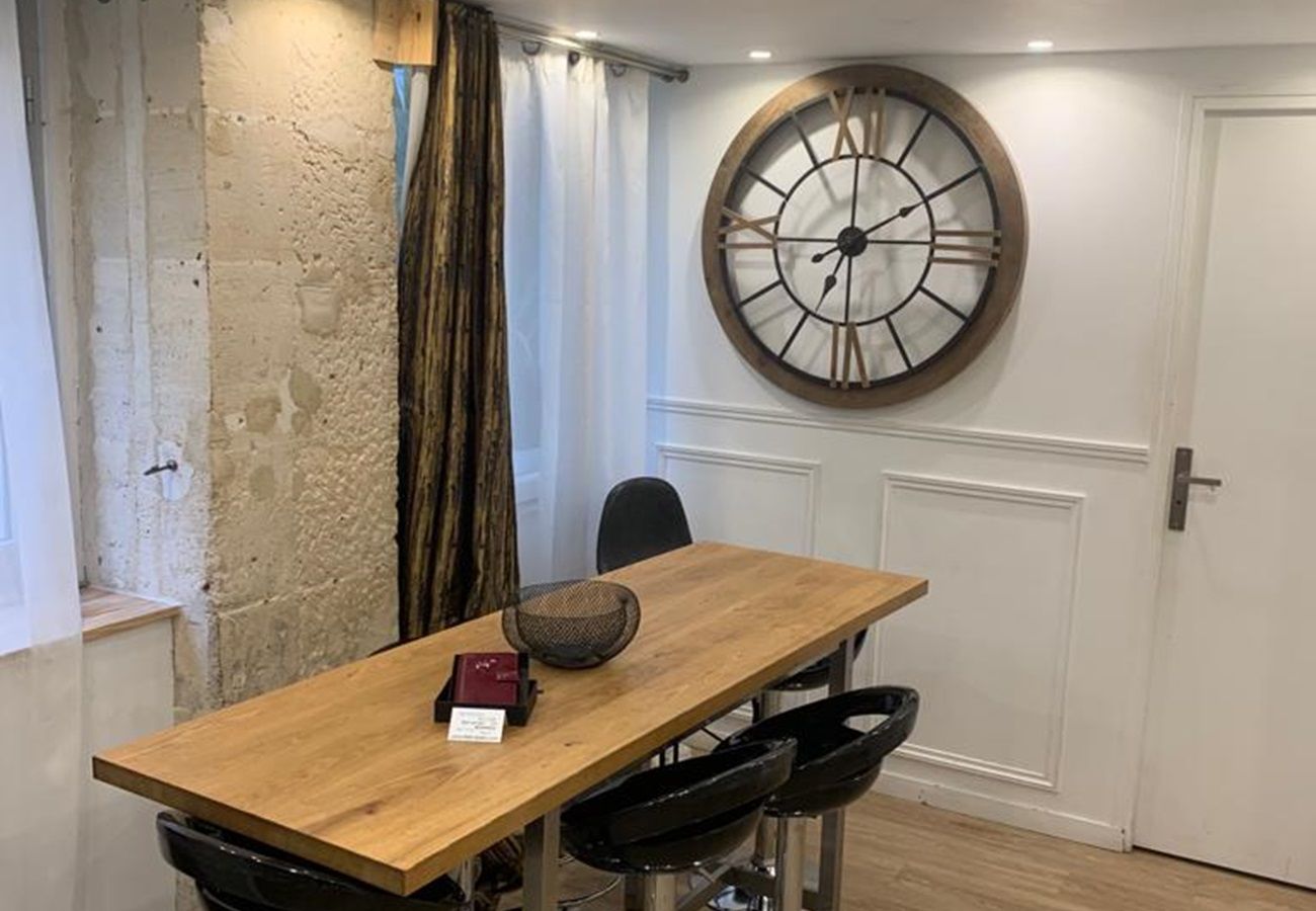 Appartement à Paris - 113 A - Lemoine