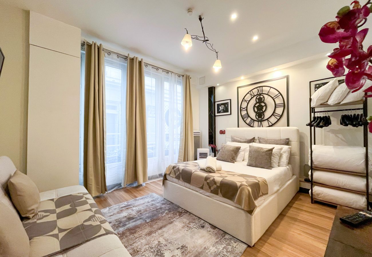 Appartement à Paris - 21 A - Chaplin