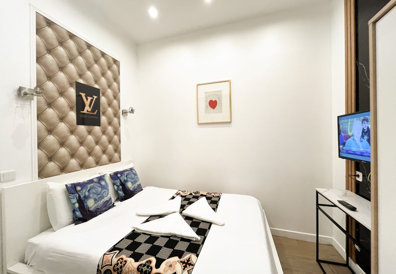 Appartement à Paris - 101 B - Maire