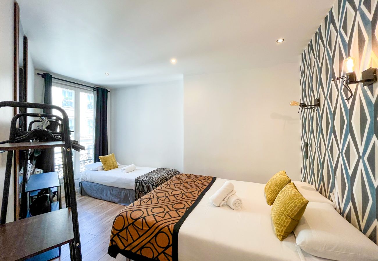 Appartement à Paris - 105 A- 112 Richelieu 4D