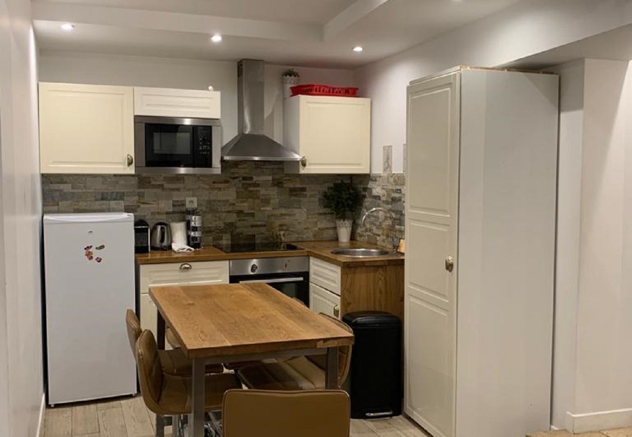 Appartement à Paris - 19 - Petit Carreau