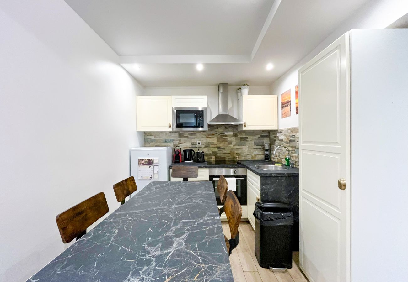 Appartement à Paris - 19 - Petit Carreau