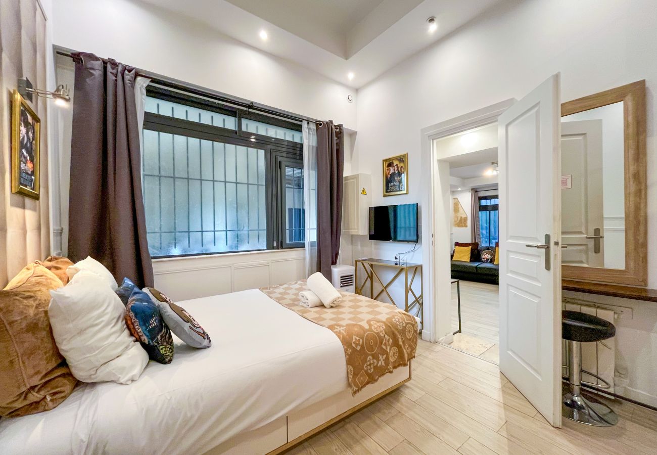 Appartement à Paris - 19 - Petit Carreau