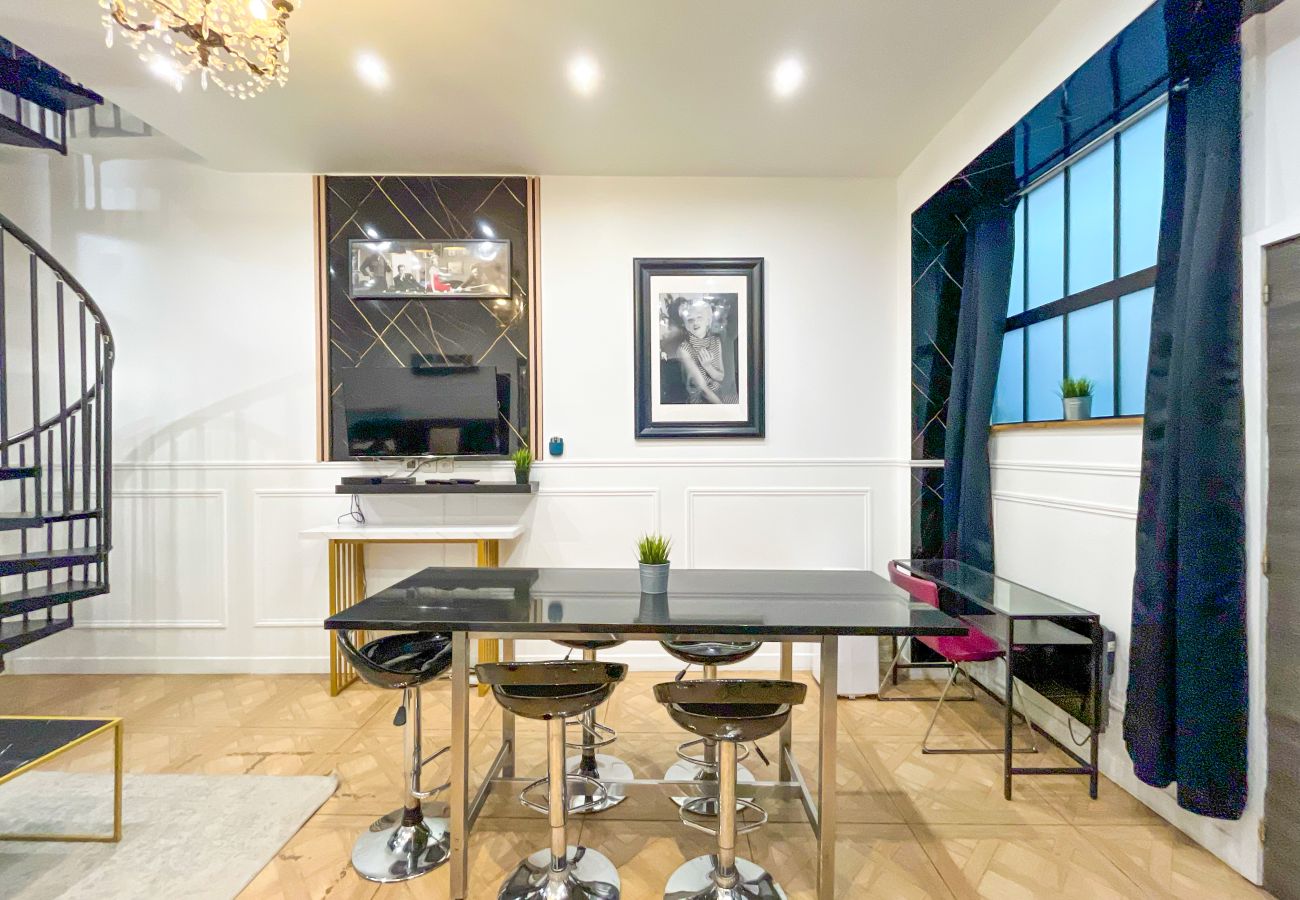 Appartement à Paris - 55 A - Marilyn