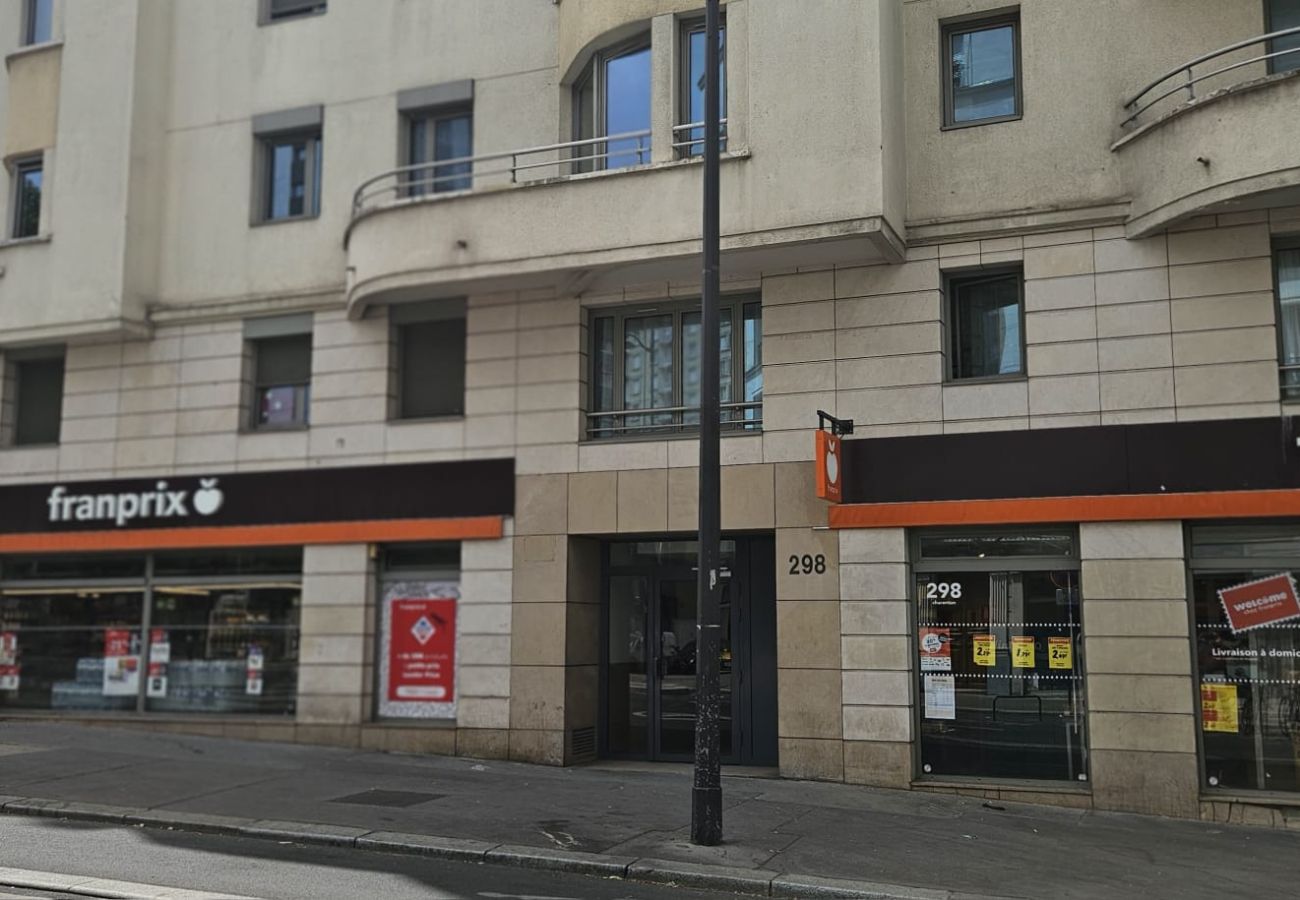 Appartement à Paris - 169 - Coriolis