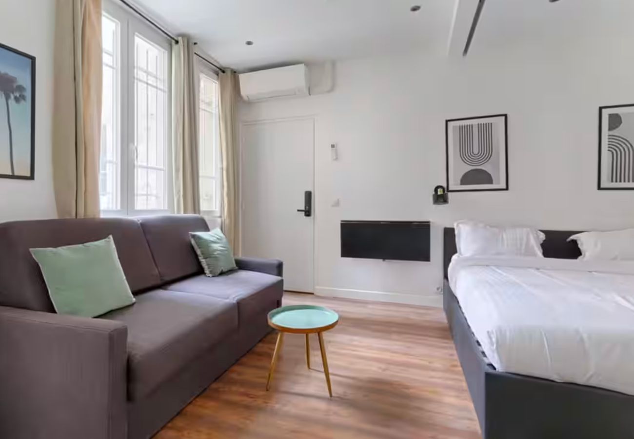 Studio à Paris - 202 - 249 Saint Denis